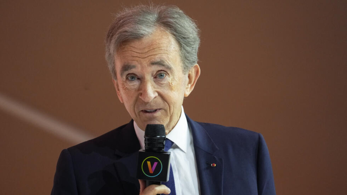 Για «ξέπλυμα» χρήματος ερευνάται ο Μπερνάρ Αρνό