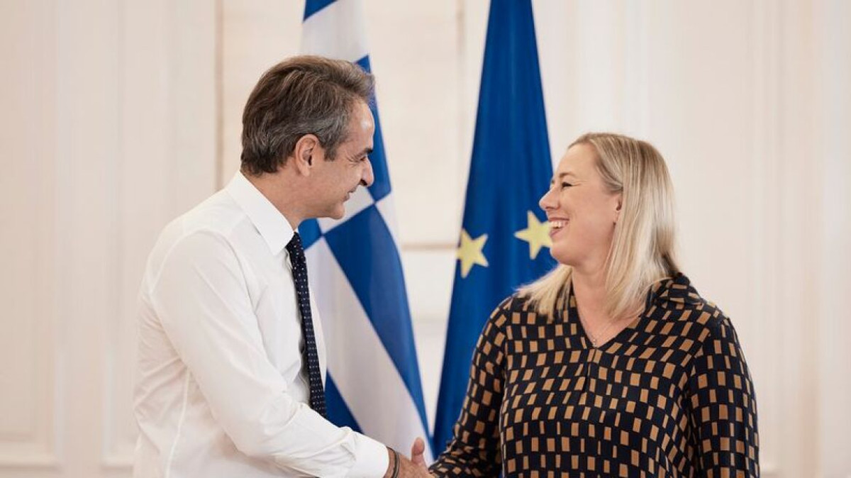 Μητσοτάκης-Επίτροπος Διεθνών Εταιρικών Σχέσεων: Χρειάζονται περισσότερα για την κλιματική κρίση