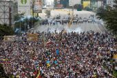 Βενεζουέλα: Νέες επεισοδιακές διαδηλώσεις της αντιπολίτευσης