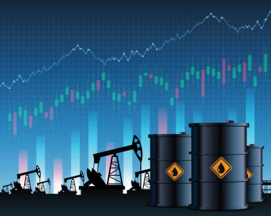 Μικρή πτώση για το πετρέλαιο- «Σκαρφαλώνει» το φυσικό αέριο
