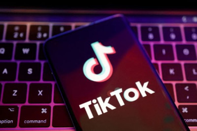 Γαλλία: «Μπλόκο» του TikTok στα τηλέφωνα εργασίας των δημοσίων υπαλλήλων