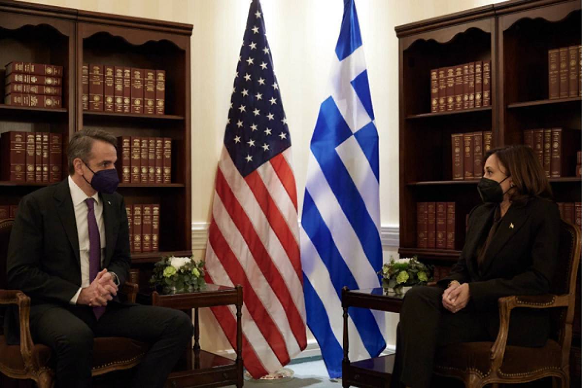 Μητσοτάκης σε Χάρις: Κίνδυνος αποσταθεροποίησης από την τουρκική προκλητικότητα