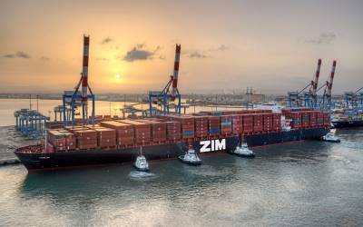 ZIM: Έδωσε $320 εκατ. για επτά μεταχειρισμένα containerships