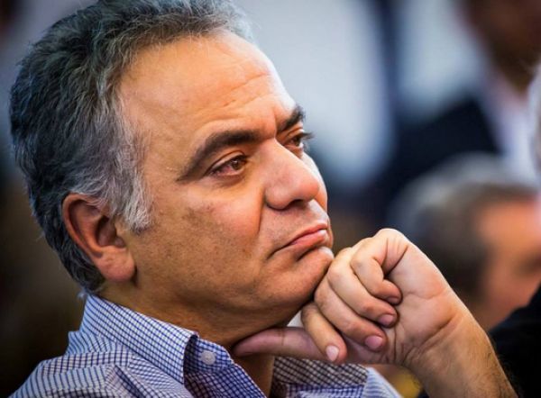 Ύβρεις και προπηλακισμούς δέχτηκε ο Σκουρλέτης στα Εξάρχεια