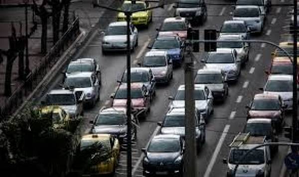 Ποια είναι τα χαρακτηριστικά του Έλληνα οδηγού