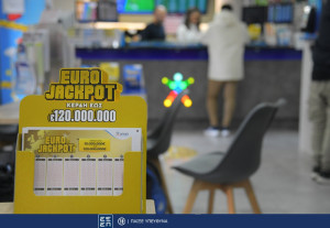 Eurojackpot: Την Παρασκευή η γιγαντιαία κλήρωση για τα €120 εκατ.