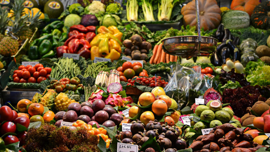 ΕΕ: Ρεκόρ στο εμπορικό πλεόνασμα αγροτικών προϊόντων διατροφής