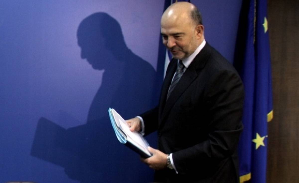 Μοσκοβισί: Να λάβουμε υπόψη τον αντίκτυπο των μέτρων στα πλεονάσματα