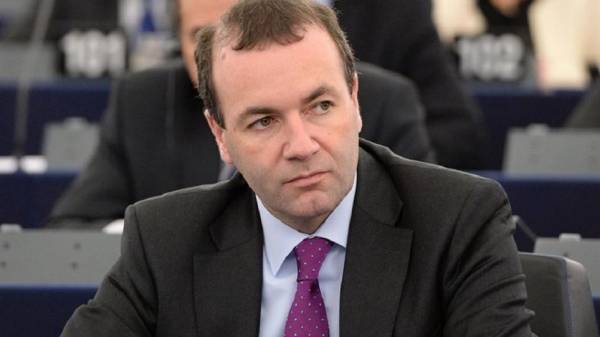 Βέμπερ: Ο Όρμπαν σε πορεία εξόδου από το ΕΛΚ