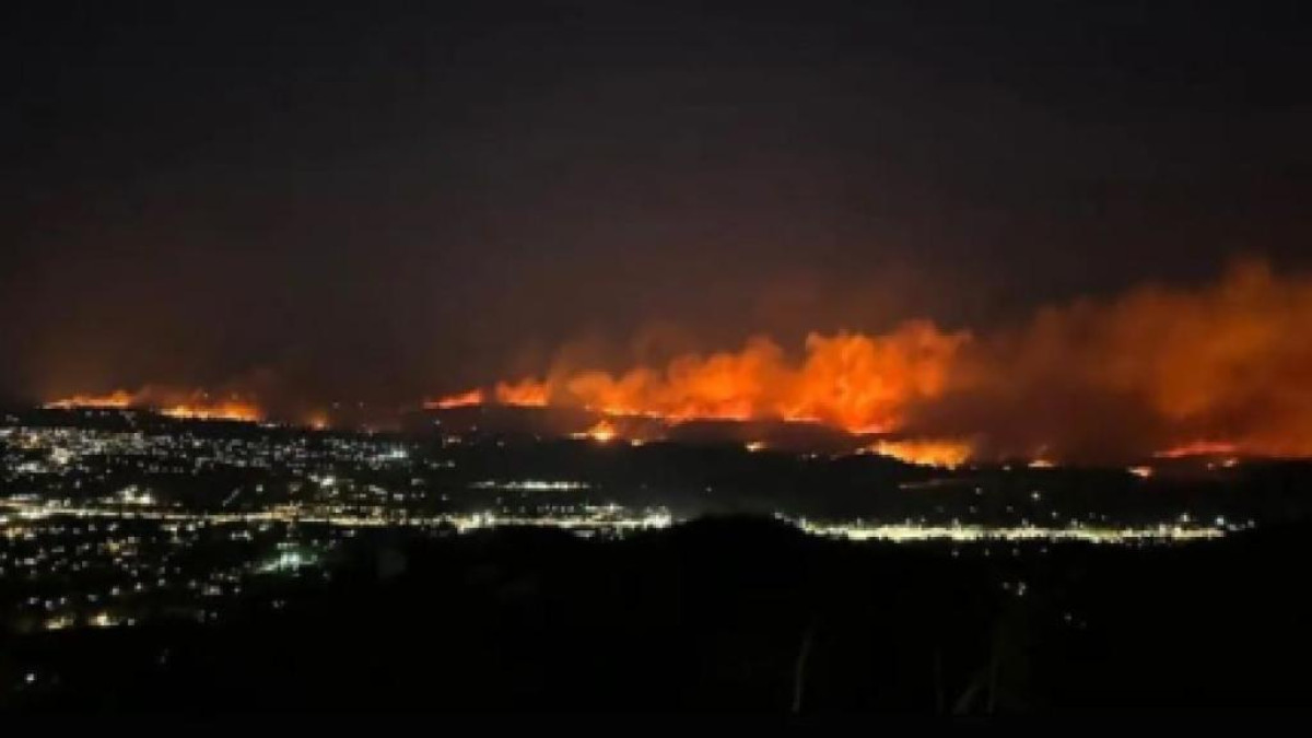 Πυρκαγιές: Η Αθήνα στις πιο ευάλωτες πόλεις- «Τρομάζει» ο Υμηττός