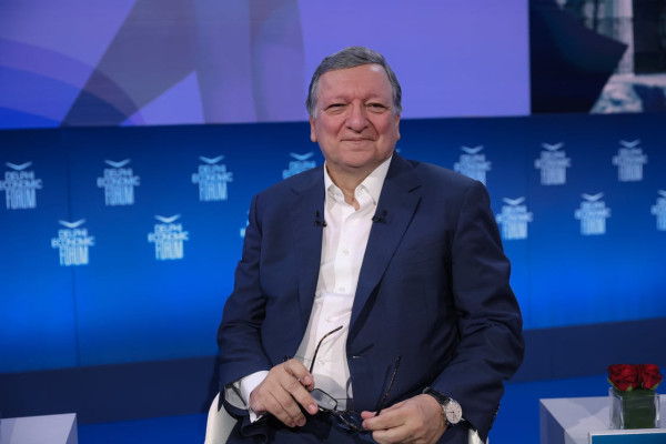 Barroso: Βιώνουμε την τρίτη μεγαλύτερη διένεξη από τους παγκόσμιους πολέμους