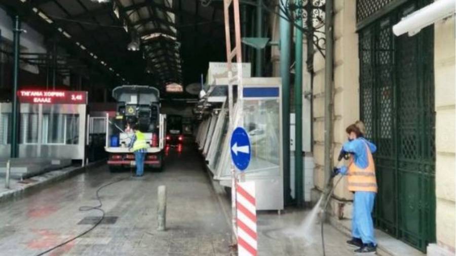 Δήμος Αθηναίων: Στη Βαρβάκειο Αγορά η εβδομαδιαία επιχείρηση καθαριότητας