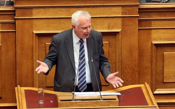 Πικραμμένος:Οι δικαστές θα έπρεπε να είχαν περισσότερα στοιχεία πριν προχωρήσουν