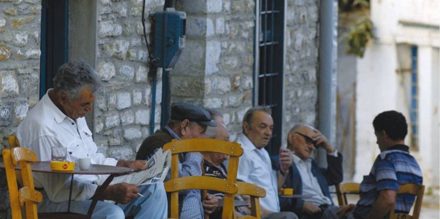 Όπως είχαμε παλιά τα πράσινα και τα μπλε καφενεία