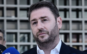 Ανδρουλάκης: Δεν θέλουν να υπάρχει επίσημη ενημέρωση,αλλά κόμμα σε ομηρία