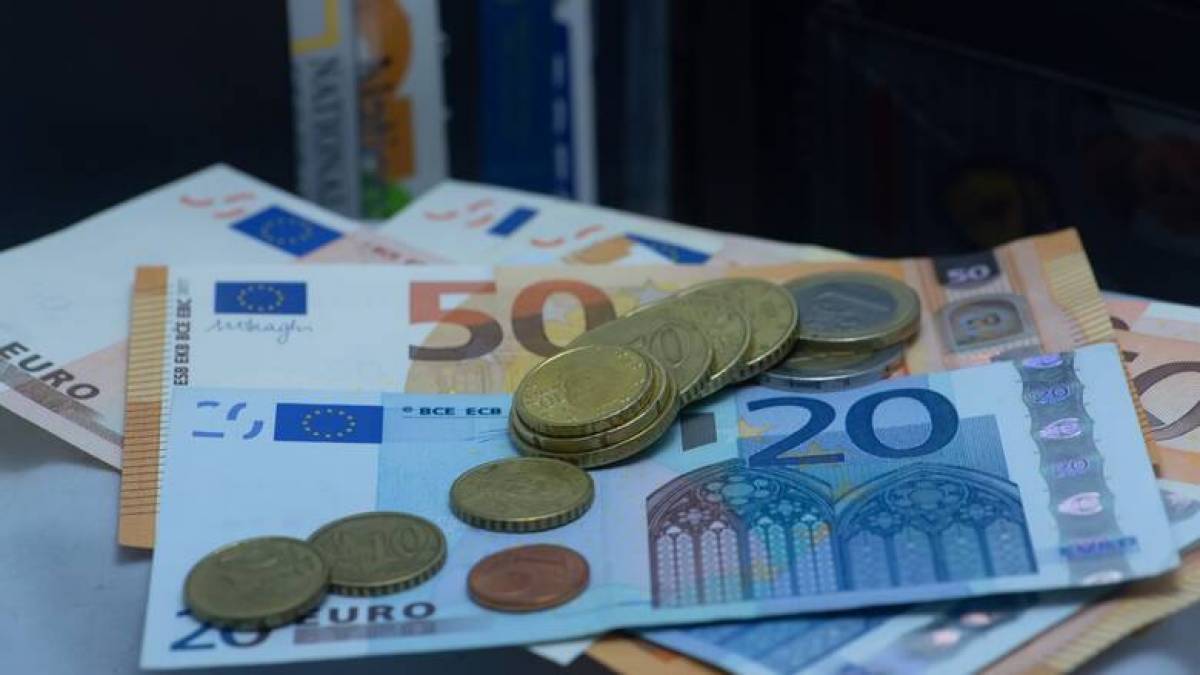 Πότε πληρώνονται οι συντάξεις Οκτωβρίου - Όλες οι ημερομηνίες