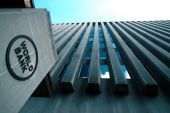 World Bank: Υποβαθμίζει τις προβλέψεις για την παγκόσμια ανάπτυξη