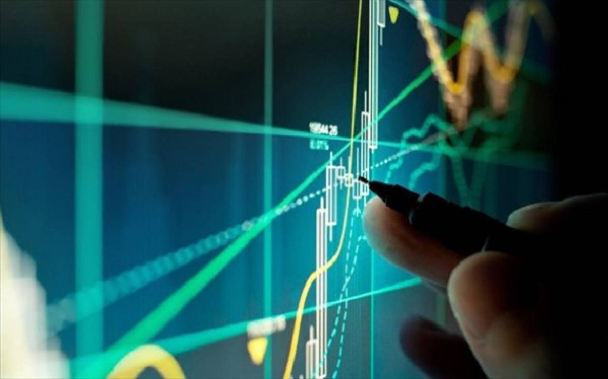 Διπλή έξοδος στις αγορές με επανέκδοση 5ετούς και 30ετούς ομολόγου