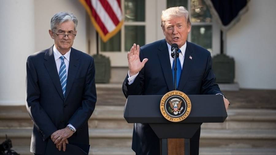 Πυρά Τραμπ προς την Fed επειδή δε μηδενίζει τα επιτόκια