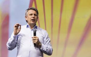 Shell: Aπαραίτητο το πετρέλαιο για τη μετάβαση στην πράσινη ενέργεια