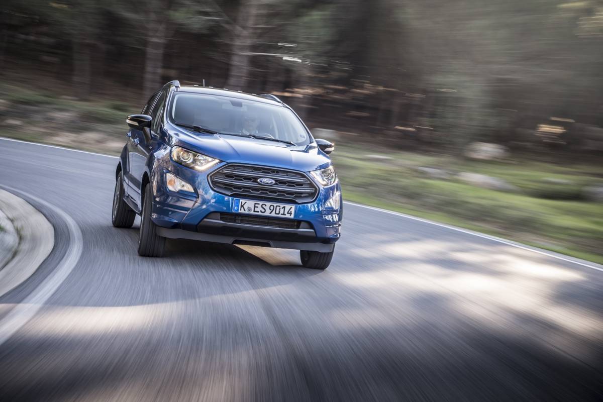 Οι μοκέτες του Ford EcoSport είναι από 470 ανακυκλωμένα πλαστικά μπουκάλια νερού!