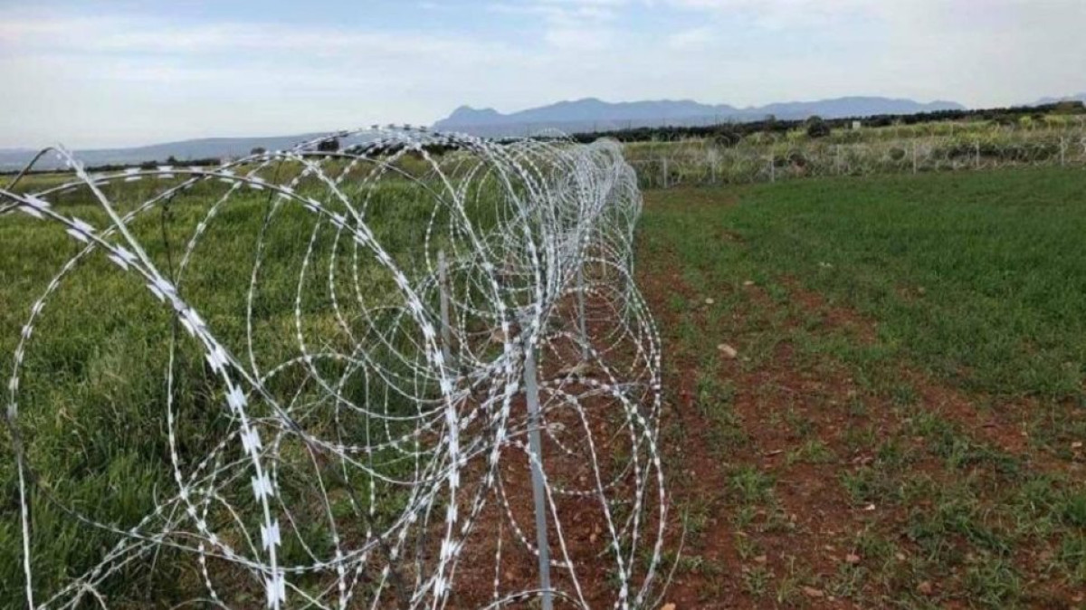 Ο Χριστοδουλίδης ξηλώνει το «συρματόπλεγμα» του Αναστασιάδη