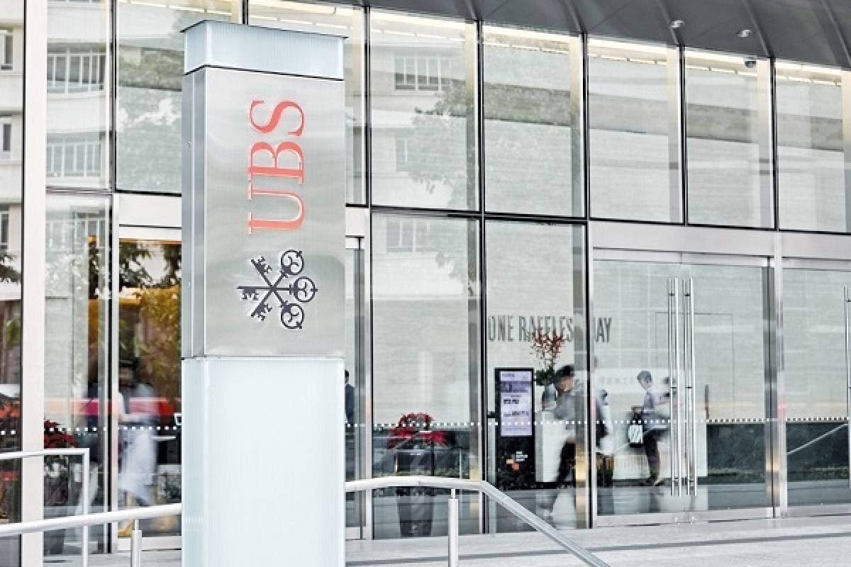 UBS: Το 72% των επενδυτών εξετάζει την προσαρμογή του χαρτοφυλακίου