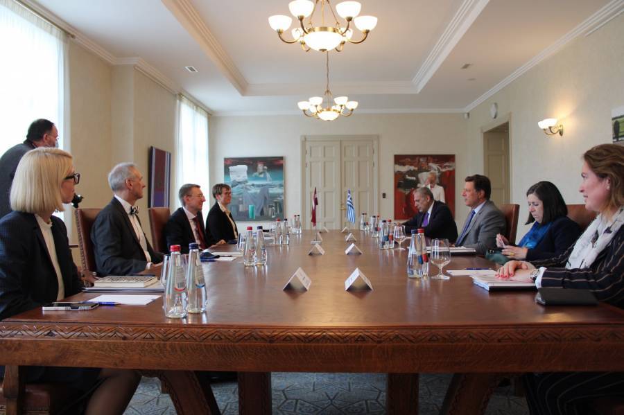 Βαρβιτσιώτης: Θέλουμε να εντατικοποιηθεί η συνεργασία μας με τη Λετονία
