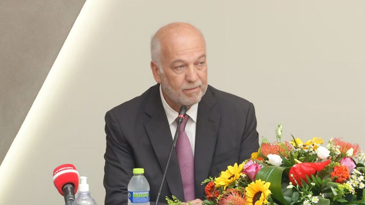 Φλωρίδης: Να βάλουμε ένα «λιθαράκι»- Να κάνουμε βήματα μπροστά