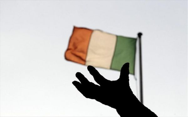 Ιρλανδία: Εκλογές αν δεν τερματιστεί η πολιτική κρίση