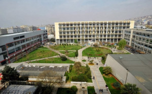 Αιματηρό επεισόδιο με πυροβολισμούς στο ΑΠΘ- Τουλάχιστον ένας τραυματίας