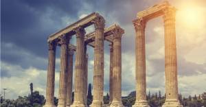 ΙΝΣΕΤΕ: Περιφερειακή επέκταση τουρισμού με στόχο τα €27 δισ.