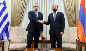 Γεραπετρίτης: Η Ελλάδα μεριμνά για αναγκαία αλληλεγγύη-ασφάλεια στην Αρμενία