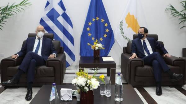 Δένδιας: Στόχος το μνημόνιο με τον Αραβικό Σύνδεσμο