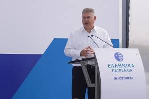Τα οφέλη από το mega φωτοβολταϊκό των ΕΛΠΕ