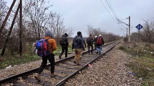 Σκόπια: Σε κατάσταση έκτακτης ανάγκης λόγω μεταναστευτικών ροών