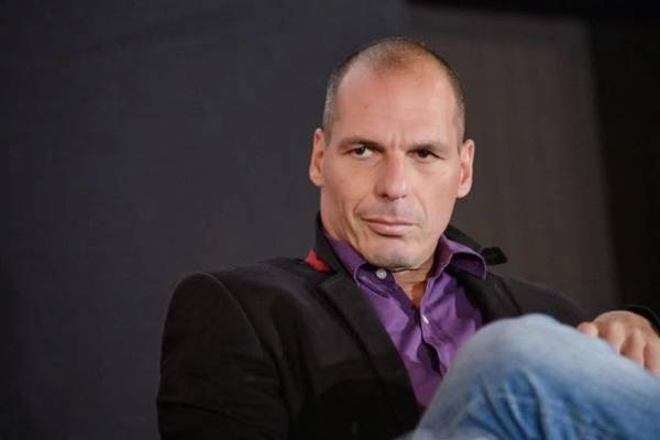 Για ποιο λόγο είπε ο Βαρουφάκης «καλύτερα να κόψω τον λαιμό μου»;