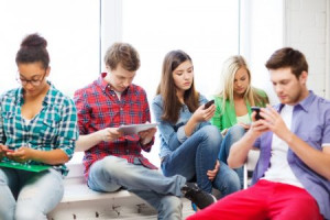 Έφτασαν τις 20.000 οι αιτήσεις για το Youth Pass