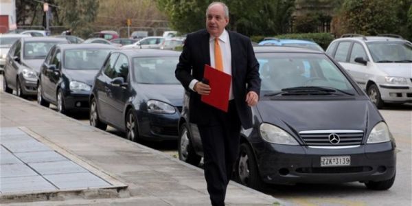 Κουίκ: Ζητάμε την παραίτηση Μουζάλα