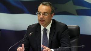 Σταϊκούρας: Στοχευμένες μειώσεις φόρων και ασφαλιστικών εισφορών το 2021