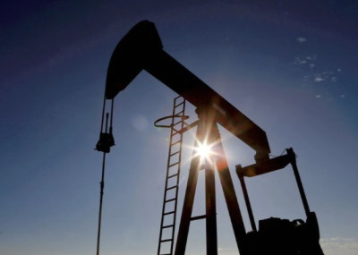 ΗΠΑ: Επιπλέον 10-15 εκατ.βαρέλια πετρελαίου απ’τα στρατηγικά αποθέματα στην αγορά