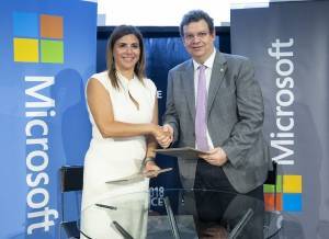 Σύμφωνο συνεργασίας Microsoft-ΑΠΘ για τη δημιουργία κόμβου ψηφιακής καινοτομίας