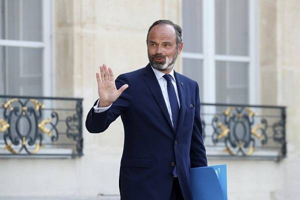 Προκαταρκτική έρευνα κατά του Φιλίπ για τη διαχείριση της πανδημίας
