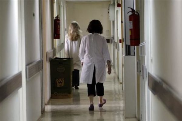 ΠΟΕΔΗΝ: Διοικήτρια σε νοσοκομείο «φάντασμα» εισέπραττε παράνομα σύνταξη