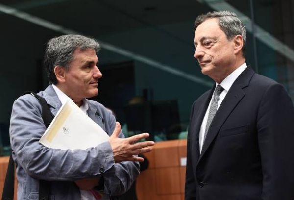 Η κυβέρνηση παρουσίασε το σχέδιο «αυτοδύναμης» εξόδου στον Ντράγκι