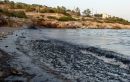 Πετρελαιοκηλίδα: Σε ποιες παραλίες της Αττικής απαγορεύεται η κολύμβηση
