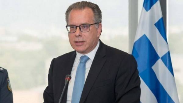 Κουμουτσάκος για μεταναστευτικό: Προτείνουμε έναν έκτακτο μηχανισμό «υποχρεωτικής αλληλεγγύης»