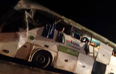 Τουλάχιστον 12 άνθρωποι σκοτώθηκαν σε ανατροπή λεωφορείου στην Αίγυπτο