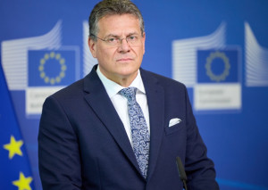 Στην Ουάσινγκτον ο Ευρωπαίος επίτροπος Εμπορίου- Στόχος μια δασμολογική συμφωνία