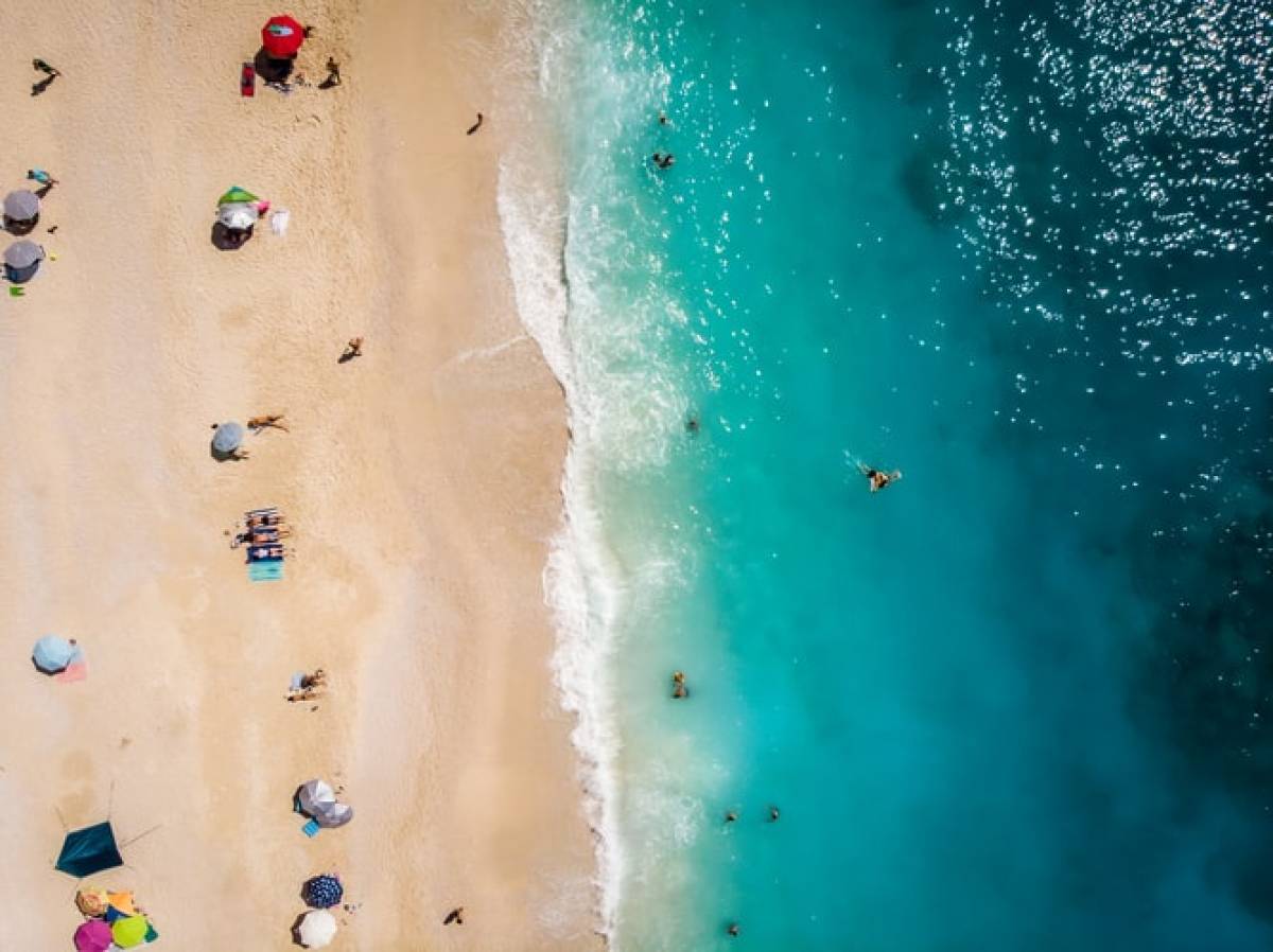 European Best Destinations: Τρεις ελληνικές παραλίες ανάμεσα στις 13 ασφαλέστερες της Ευρώπης